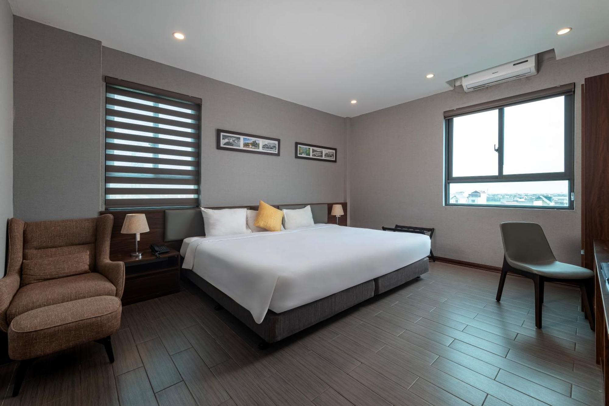 Golden Season Hotel Ninh Binh Exterior photo